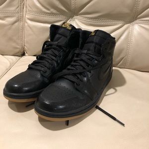 Air Jordan Retro 1 OG High Black/Gum